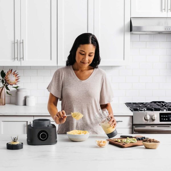 Ninja CO401B Countertop Blender Review Exploring Power and Versatility in Kitchen Appliances